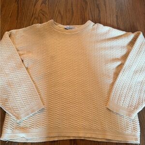 Bill Blass Cream Crewneck Sweater